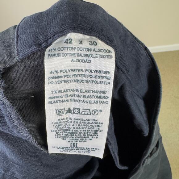 Dockers Regular Fit Pleated Workwear Pants US Men's 42x30 - Picture 4 of 6